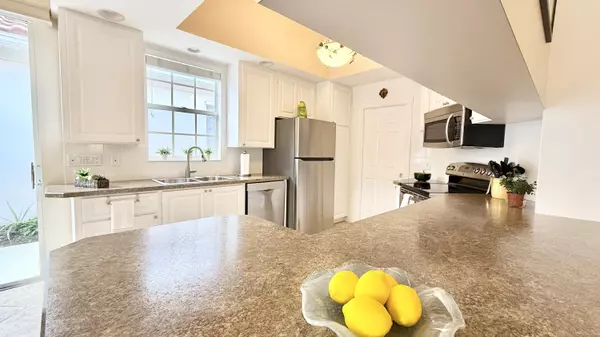 West Palm Beach, FL 33411,2603 Muskegon WAY