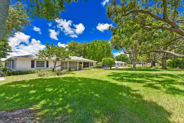 Boynton Beach, FL 33436,10168 S 40th TRL 278