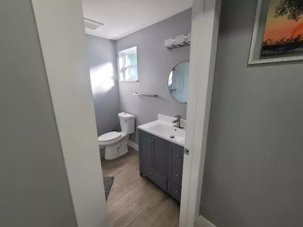 Cloud Lake, FL 33406,106 E Chandler RD