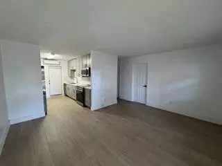 West Palm Beach, FL 33407,4205 N Flagler DR 2