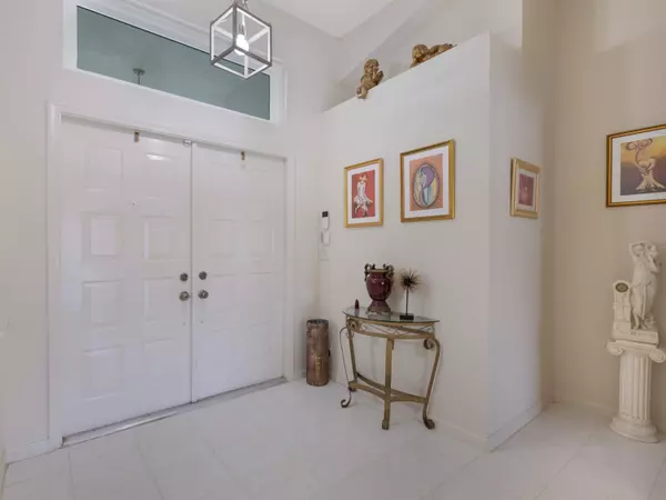 Lake Worth, FL 33463,6840 Wedgewood Village CT