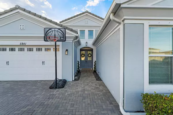 Westlake, FL 33470,5841 Whippoorwill CIR