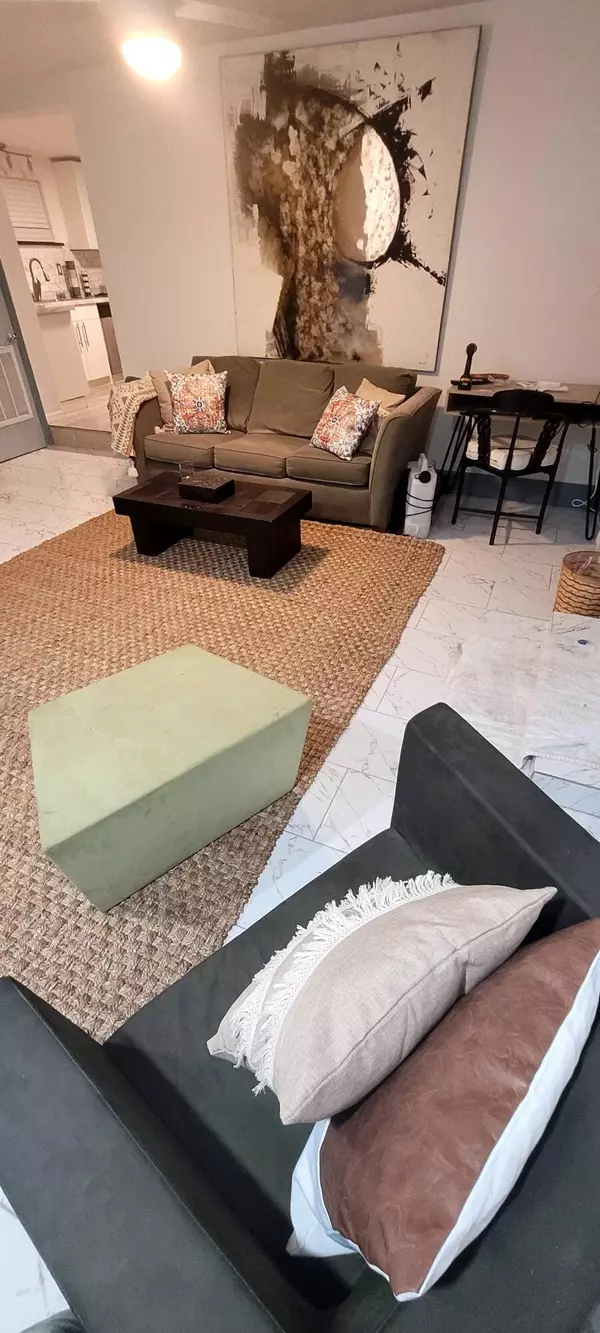 Fort Lauderdale, FL 33301,104 NE 5th ST