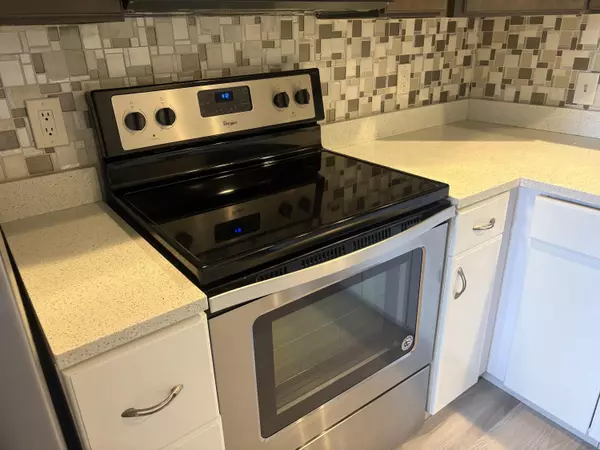 Boca Raton, FL 33434,1054 Newcastle C 1054 C