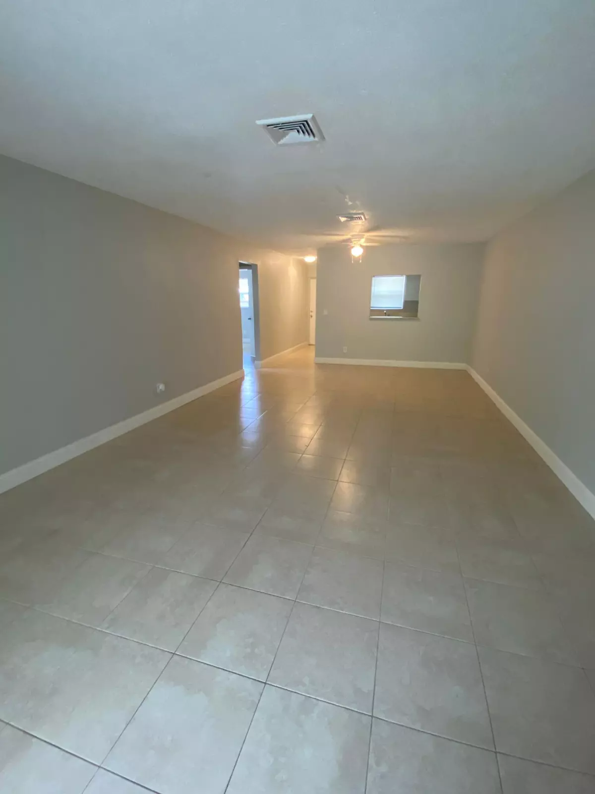 West Palm Beach, FL 33406,4327 Cocoanut RD