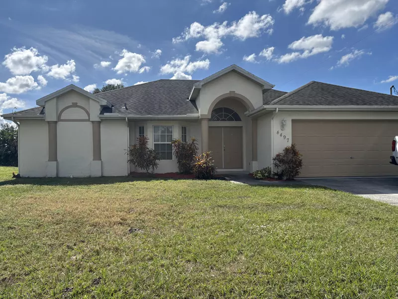 4497 SW SW Gadshaw RD, Port Saint Lucie, FL 34953