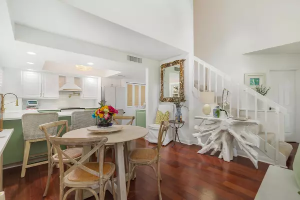 Lake Clarke Shores, FL 33406,8110 Oakton CT 10b