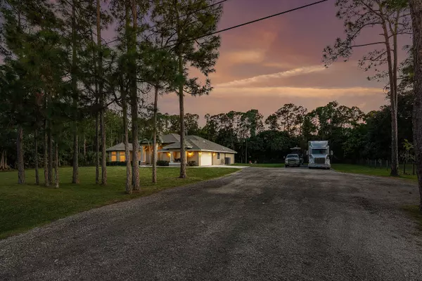 Loxahatchee, FL 33470,16664 Valencia BLVD