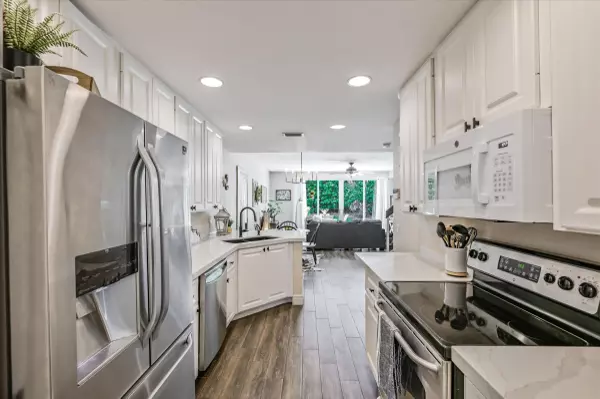 Palm Beach Gardens, FL 33410,187 Santa Barbara WAY