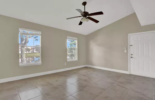 Delray Beach, FL 33444,1215 Crystal WAY N