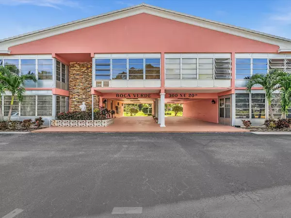 Boca Raton, FL 33431,300 NE 20th ST 411