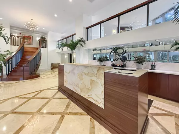 West Palm Beach, FL 33407,1617 N Flagler DR 802