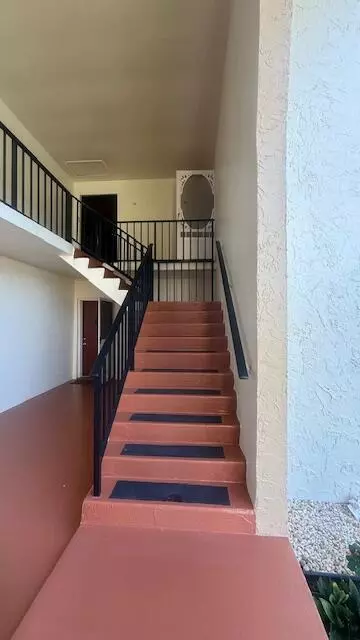 West Palm Beach, FL 33411,108 Lake Dora DR