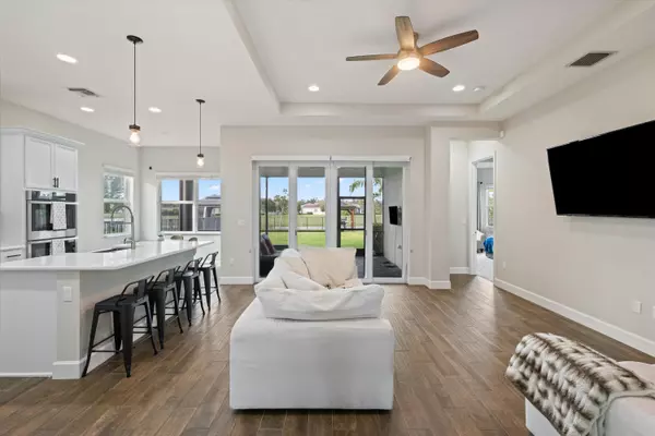 The Acreage, FL 33470,15121 Goldfinch CIR