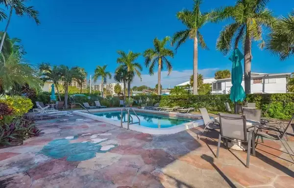 Pompano Beach, FL 33062,3212 NE 12th ST 302