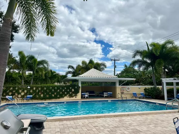 Jupiter, FL 33469,1 SE Turtle Creek DR B