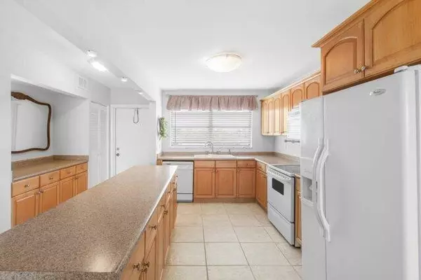 Boynton Beach, FL 33435,2016 S Federal HWY E408