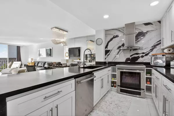 Pompano Beach, FL 33062,1609 N Riverside DR 501