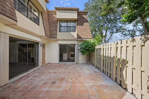 Delray Beach, FL 33445,779 NW 30th AVE C