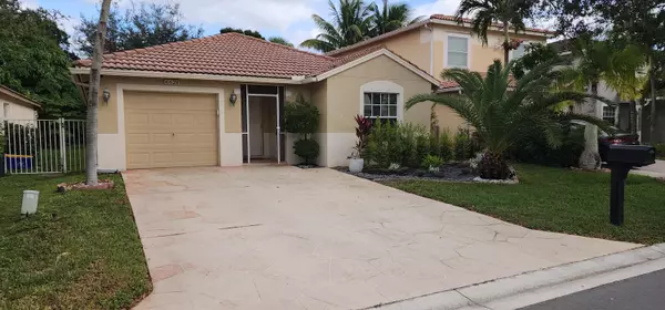Lake Worth, FL 33463,6628 Country Winds CV