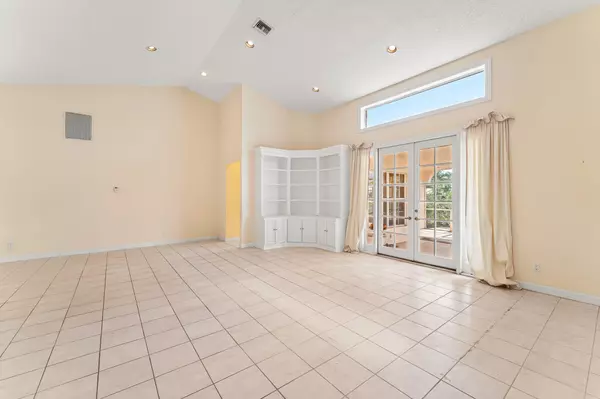 Jupiter, FL 33458,18910 Sweet Pepper CT