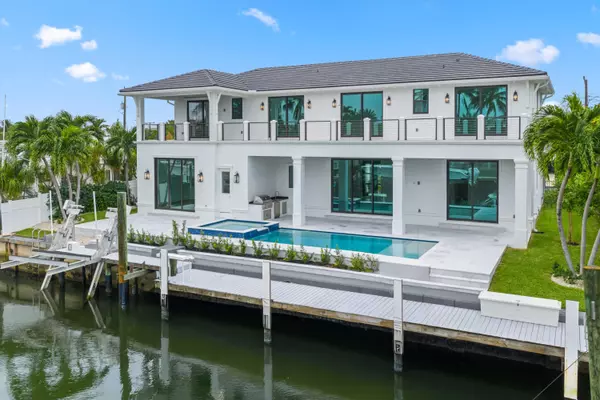 Singer Island, FL 33404,1211 Gulfstream WAY