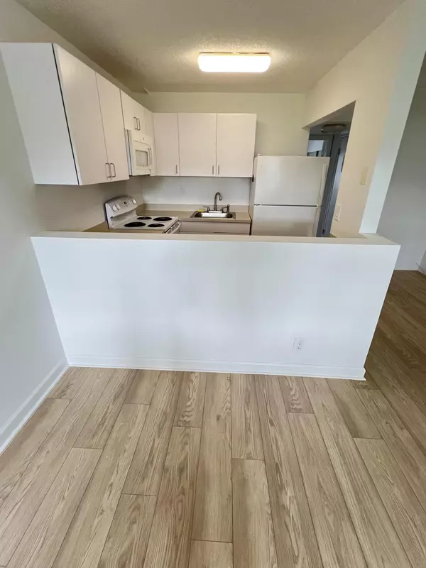 85 Andover D, West Palm Beach, FL 33417