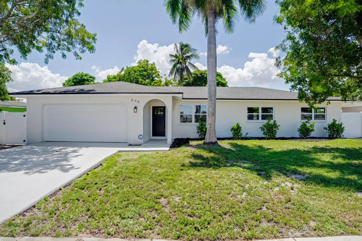 Delray Beach, FL 33445,598 Coral WAY
