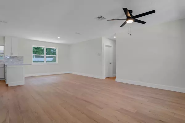 Delray Beach, FL 33445,598 Coral WAY