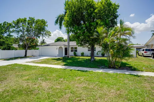 Delray Beach, FL 33445,598 Coral WAY