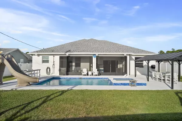 Port Saint Lucie, FL 34987,2662 SW Import DR