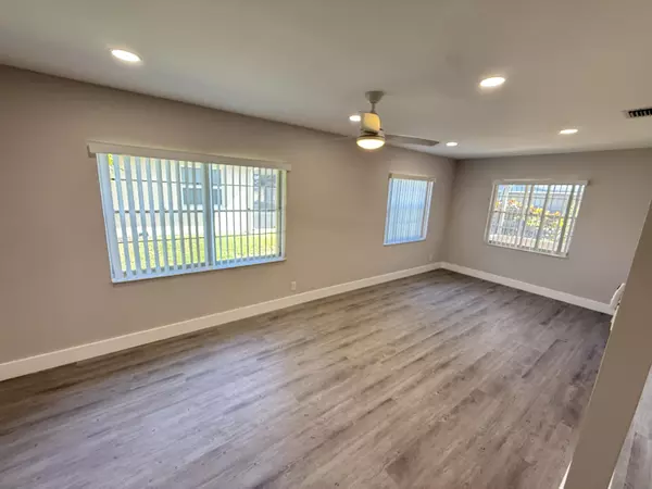 Delray Beach, FL 33484,6603 Overland DR