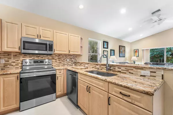 Boynton Beach, FL 33437,9526 Cherry Blossom CT