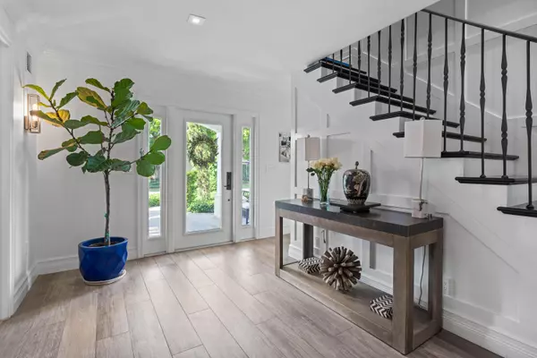 Palm Beach Gardens, FL 33418,6204 Celadon CIR