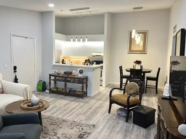 Palm Beach Gardens, FL 33418,1100 Duncan CIR 202