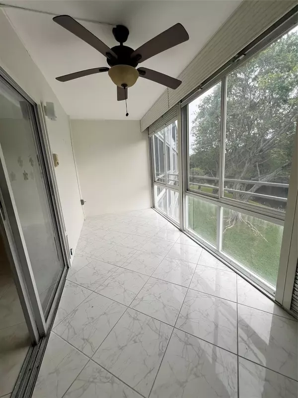 Deerfield Beach, FL 33442,3027 Newport H 3027