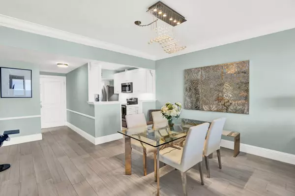 Boca Raton, FL 33432,3051 S Ocean BLVD 7020