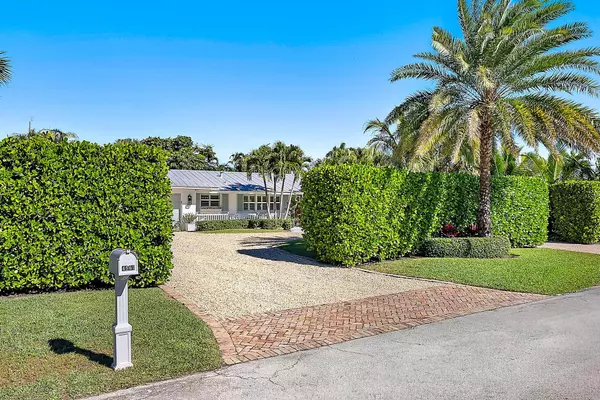 Tequesta, FL 33469,4967 Bimini Road