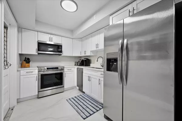 Palm Beach Gardens, FL 33418,5500 Tamberlane CIR 105