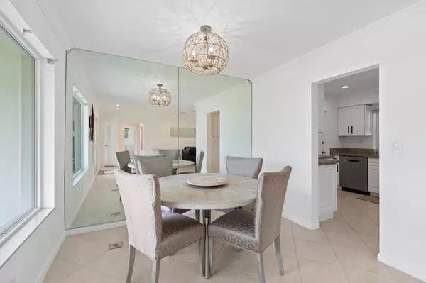 Boca Raton, FL 33486,1093 SW 14th ST