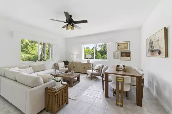 Palm Beach, FL 33480,220 Atlantic AVE 1