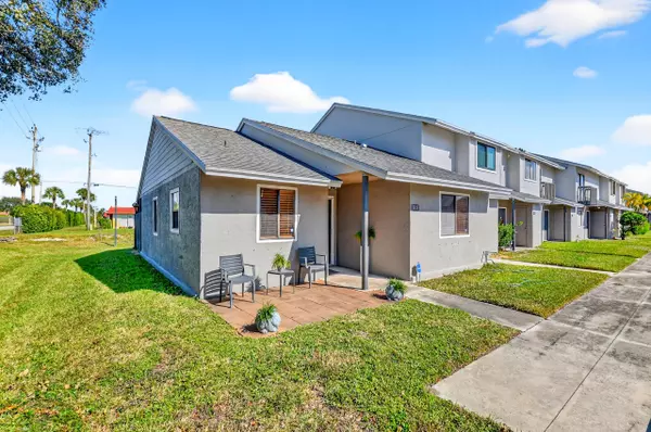 Greenacres, FL 33463,6108 Channel DR