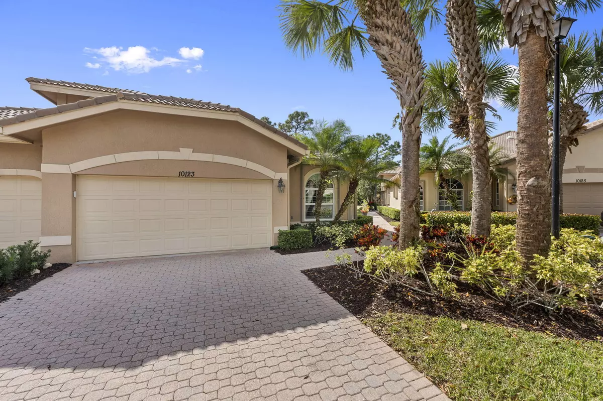 Port Saint Lucie, FL 34986,10123 Wild Quail DR