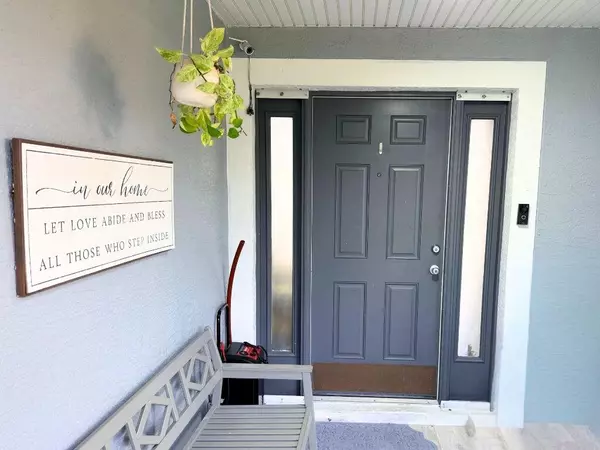 Port Saint Lucie, FL 34983,517 NW Sherbrooke AVE