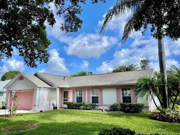 Port Saint Lucie, FL 34952,8278 Sand Pine CIR