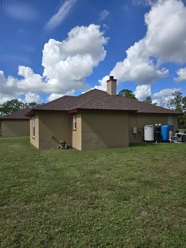 Loxahatchee, FL 33470,16783 N 80th ST