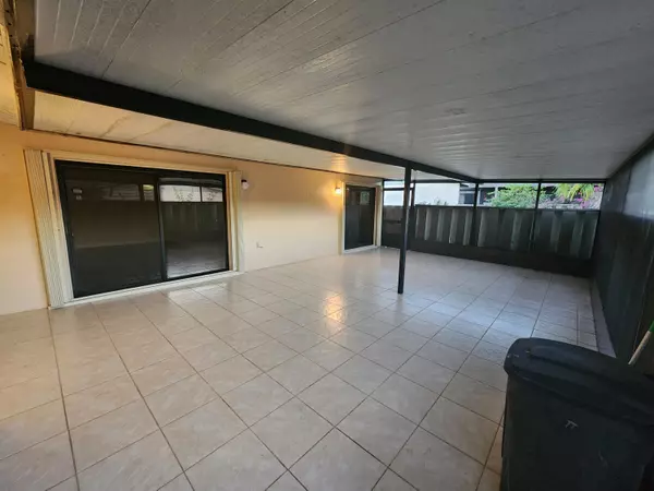 Hypoluxo, FL 33462,8084 Ambach WAY