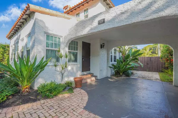 West Palm Beach, FL 33407,529 34th ST