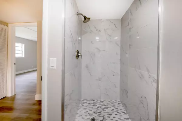 Delray Beach, FL 33484,917 Flanders T