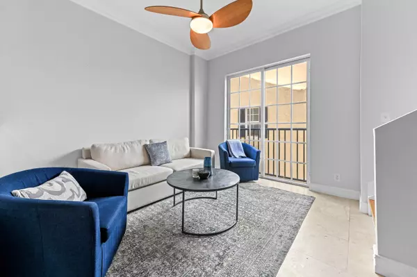 Delray Beach, FL 33483,150 NE 6th AVE E